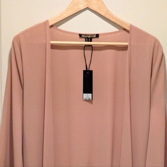 NWT Revamped M Women's Tan Kimono with Lace Cuffed Sleeves - Picture 3 of 6